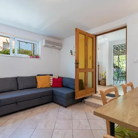 Hrabar Longo * Trogir