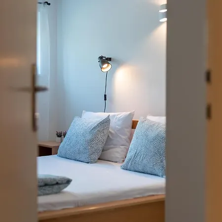 Hrabar Longo Apartment Trogir