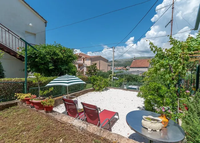 Appartement Hrabar Longo *