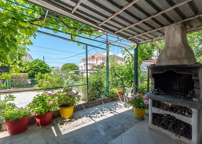 Διαμέρισμα Hrabar Longo